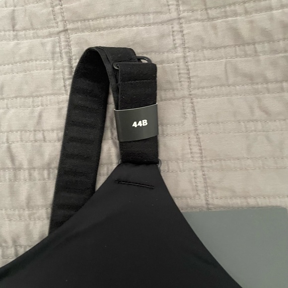 NWT Torrid Brand High Impact Sports Bra - Picture 4 of 6